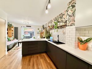 Photo 4- click for photo gallery